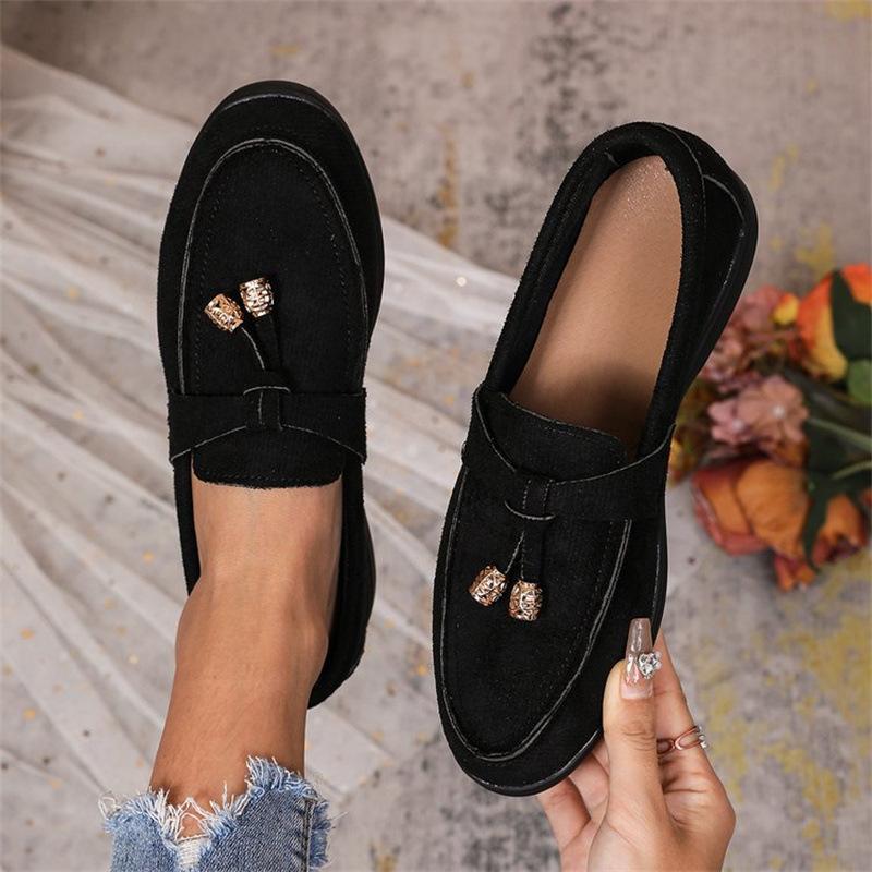 Europe, America and Foreign Trade 2025 New Large Size Low-top Foot Shoes Women's 43 One-pedal Loafers Foot Lazy Shoes