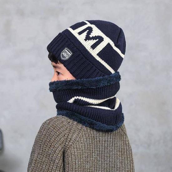 Зимняя детская шапка с шарфом — фото 4