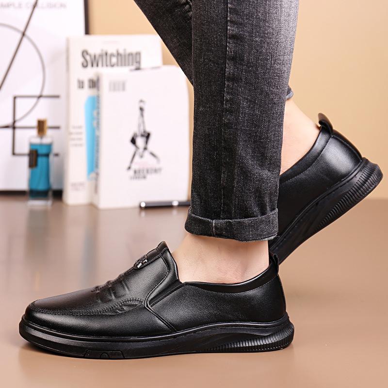

New spring men s business casual shoes dress breathable leather shoes trendy fashion versatile trendy shoes one pedal men s shoes 38