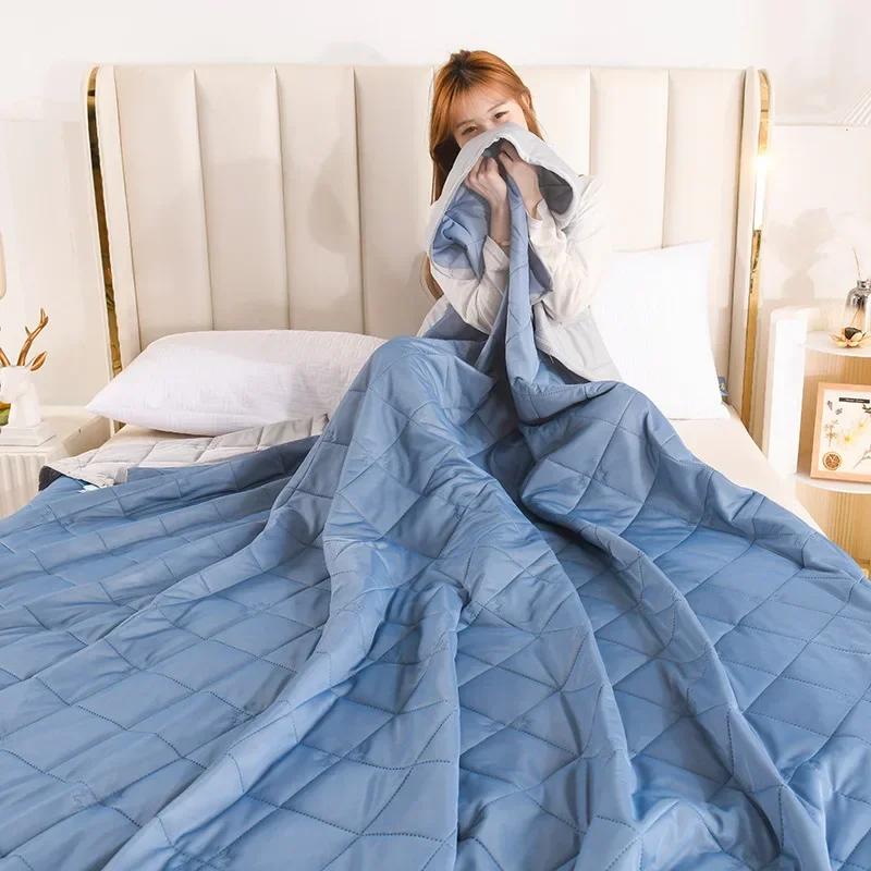 Breathable Smooth Air Condition Comforter Ice Cooling Blankets Lightweight Summer Quilt with Double Side Cold Cooling Fabric