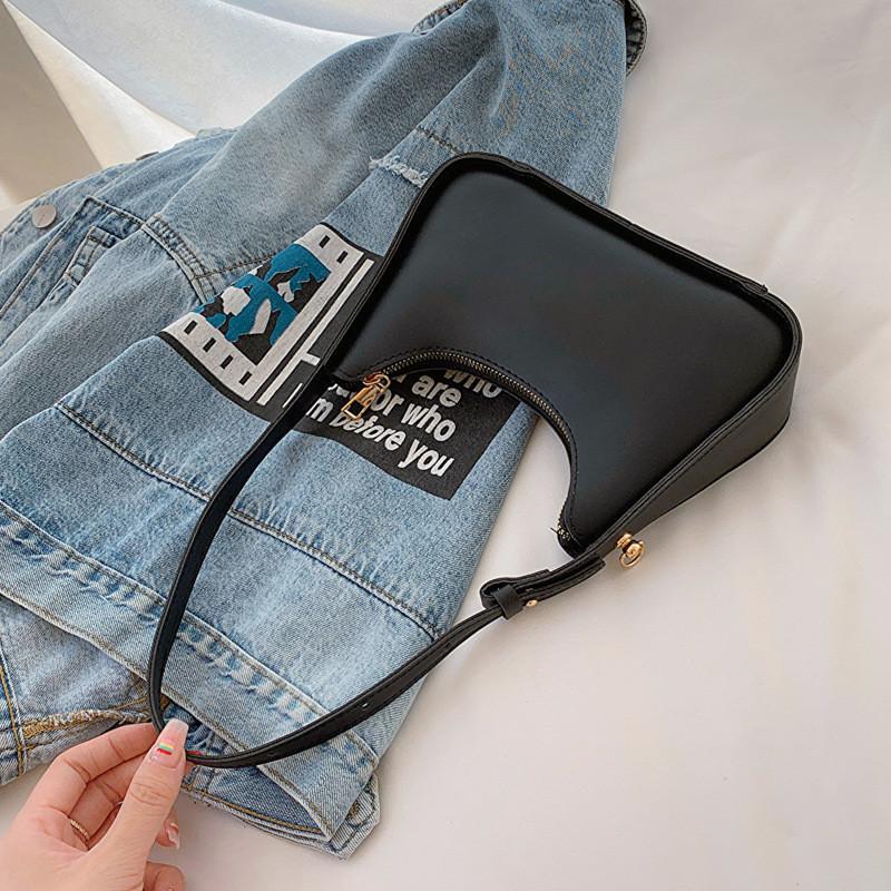 2023 New Stylish Shoulder Bag Casual Commuter Armpit Bag Trendy Bag Women's Summer Tote