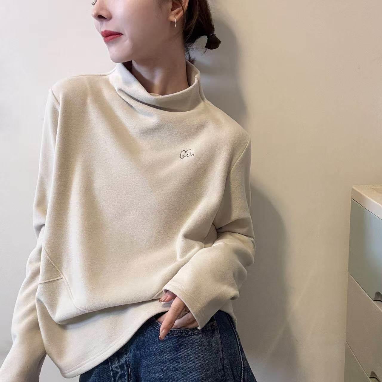 

Women s Designer Long-Sleeve Fleece T-Shirt: Stylish, Versatile, Half-High Collar with High-End Embroidery M бежевый