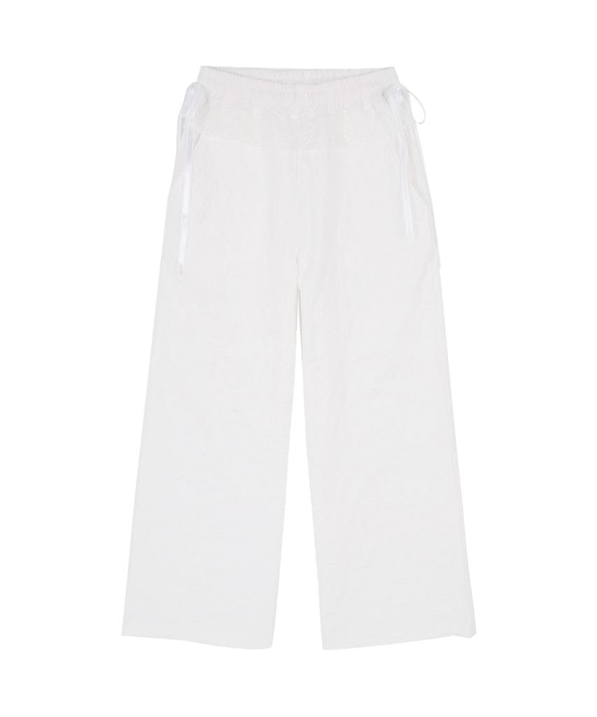 HIGH SCHOOL DISCO Flower Embossed Lace Pants_Ivory