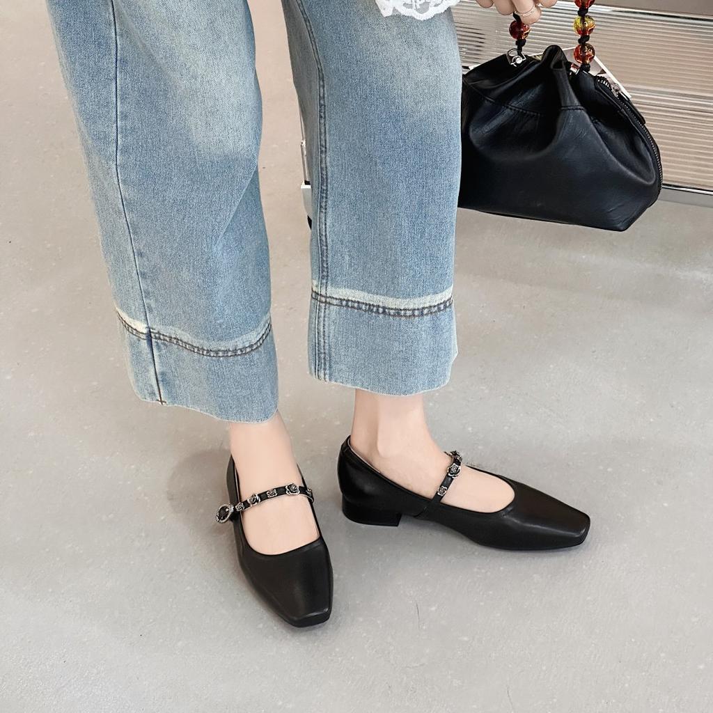 2025 new summer soft leather square head Mary Jane shoes fairy style gentle and versatile one-word buckle shallow mouth single shoes