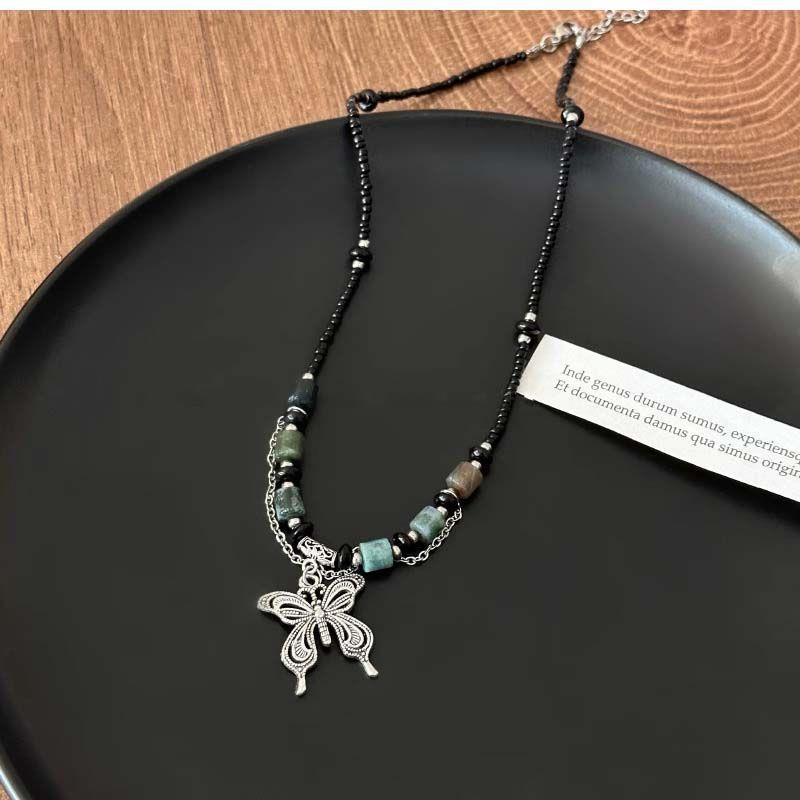 Ethnic retro beaded butterfly necklace women's new chinoiserie vintage accessories ins hip hop cool