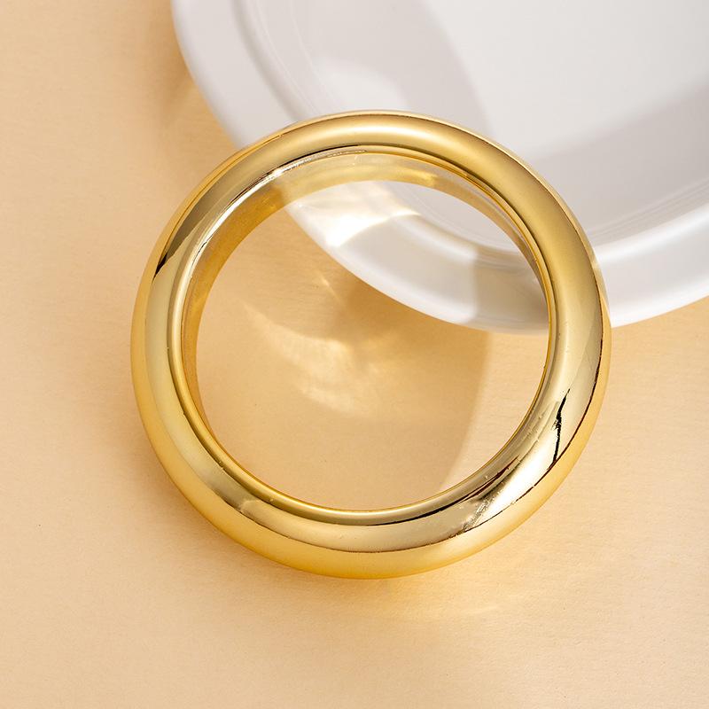 Simple Classic Retro Plain Ring Electroplated Ccb Bracelet Fine Polished Surface Minimalist Bracelet Exquisite Jewelry