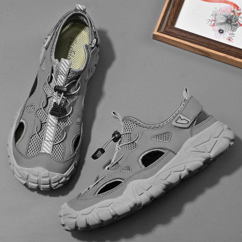 Mesh Men's Sandals Stylish Summer New Outdoor Flats Non-Slip Travel Beach Shoes Daily Walking Shoes Wading Aqua Shoes