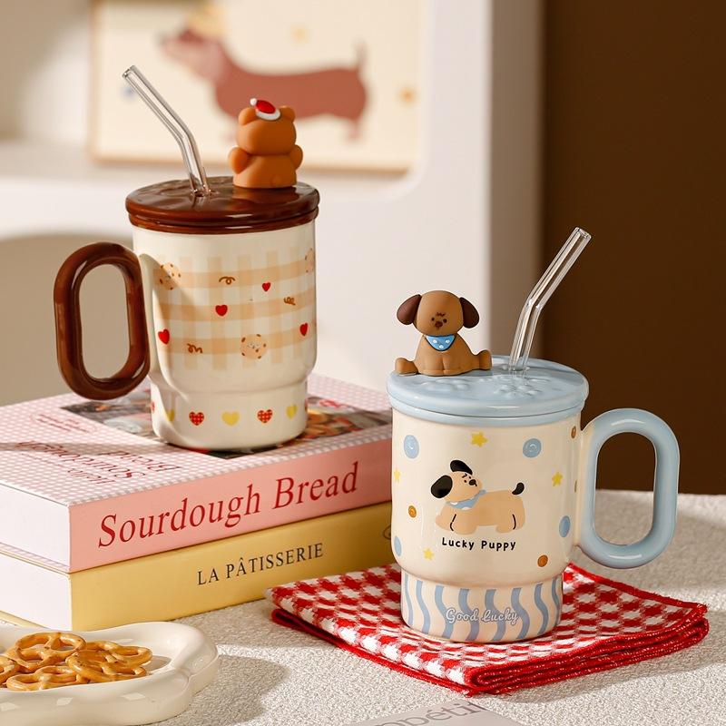 Kreslený hrnek s kočkou s víčkem a brčkem Vysoce hodnotný domácí keramický hrnek pro dívky Narozeninový dárek Hrnek na vodu
