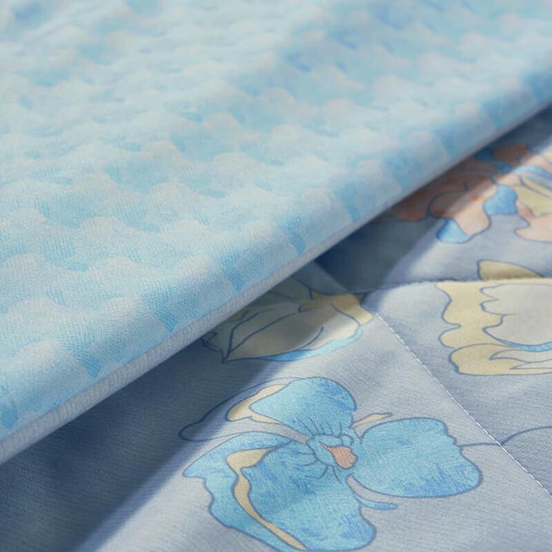 Mercury Home Textiles Floral Skin-friendly Quilt 200x230cm