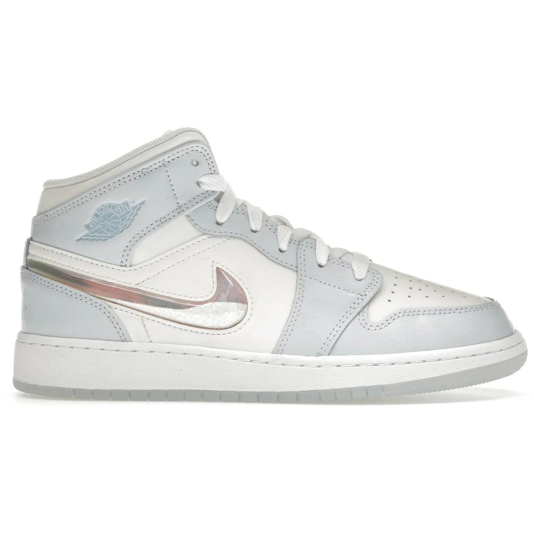 

Кроссовки Jordan 1 Mid SE с глиттерным логотипом Swoosh (GS)(FQ9117-400) 37.5