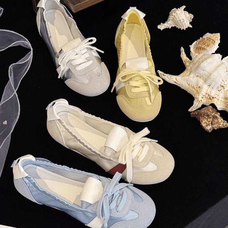 Französische Ballett-Trainingsschuhe für Damen, flach, 2025, Frühjahr, neue atmungsaktive Schnürschuhe mit einem Pedal, weiße Schuhe, Mode, einzelne Schuhe