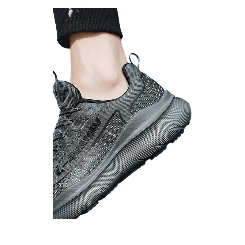 Autumn and Winter New Casual Sports Shoes Men's Shoes Fashion Women's Shoes Breathable and Lightweight Running Shoes Couple Non-slip Shock-absorbing