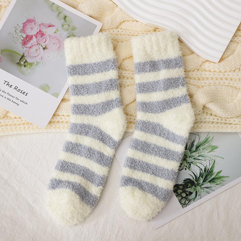 Women's Winter Mid-calf Socks, Coral Fleece Socks, Thickened and Fleece Warm Striped Fleece Socks