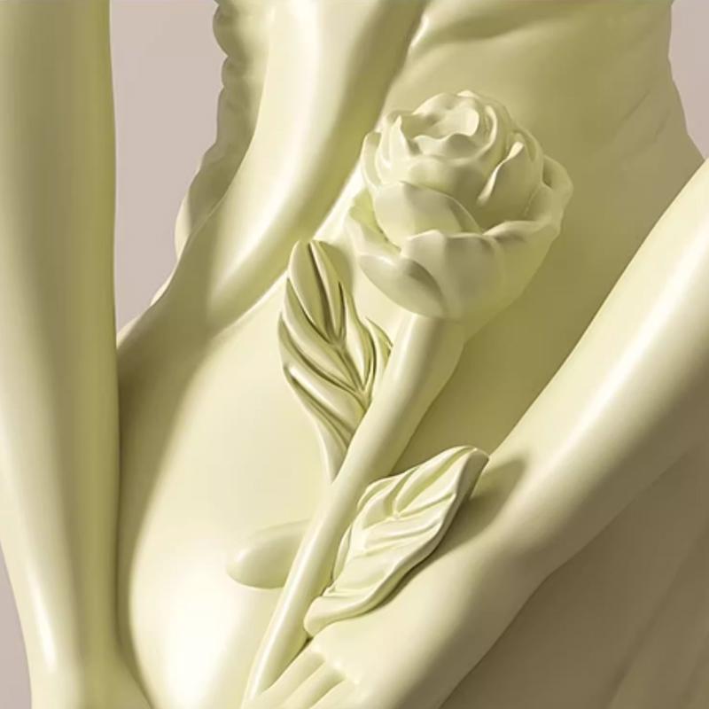 High-end Sculpture Cream Wind Figure Art for Home Decorations, Creative Simulation Resin Gift, Office and Study Living Room, 1Pc
