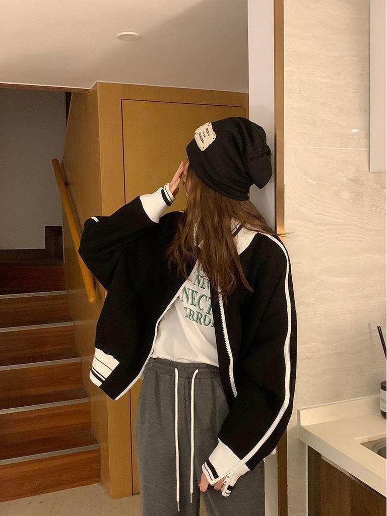 Women's Petite College Style Fleece Baseball Jacket - Cozy, Loose, Casual for Autumn/Winter