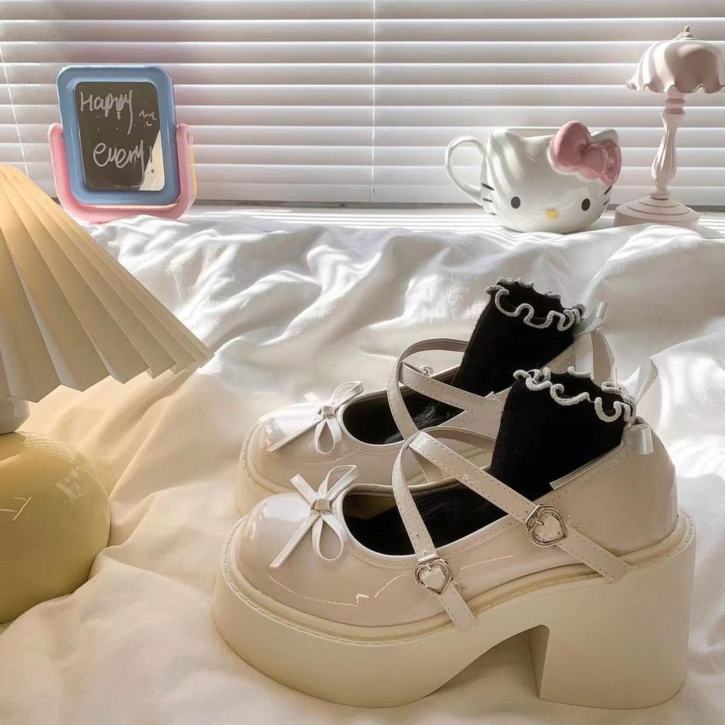 Décolleté da donna primaverili a punta rotonda tacco grosso scarpe Mary Janes scarpe con plateau per donna vestito studenti scarpe con tacco Lolita da donna