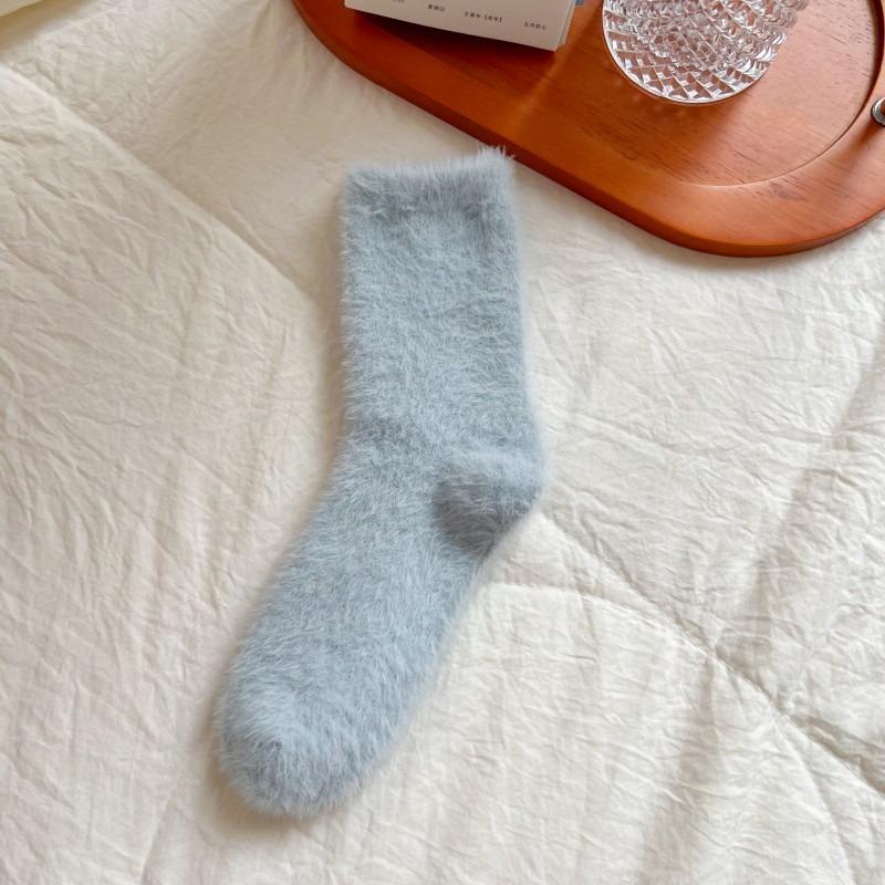 

Женские носки-тапочки из кораллового бархата, пушистые, чистого цвета, средней толщины, эластичные, плюшевые носки для сна светло-синий