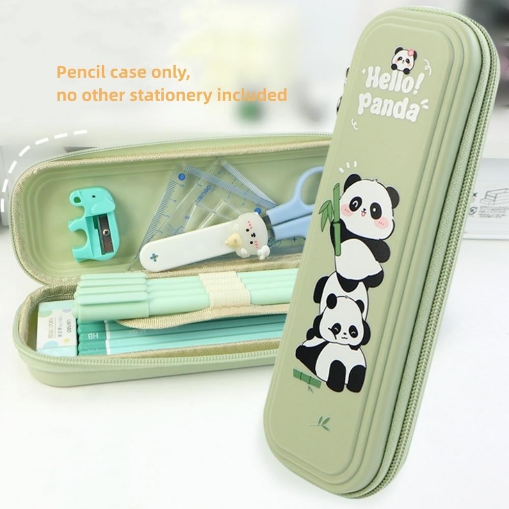 

Пенал с изображением милой панды из мультфильма. Пластиковая жесткая канцелярская коробка. Ящик для хранения школьных принадлежностей с держателем для ручек и сумкой для ручек.