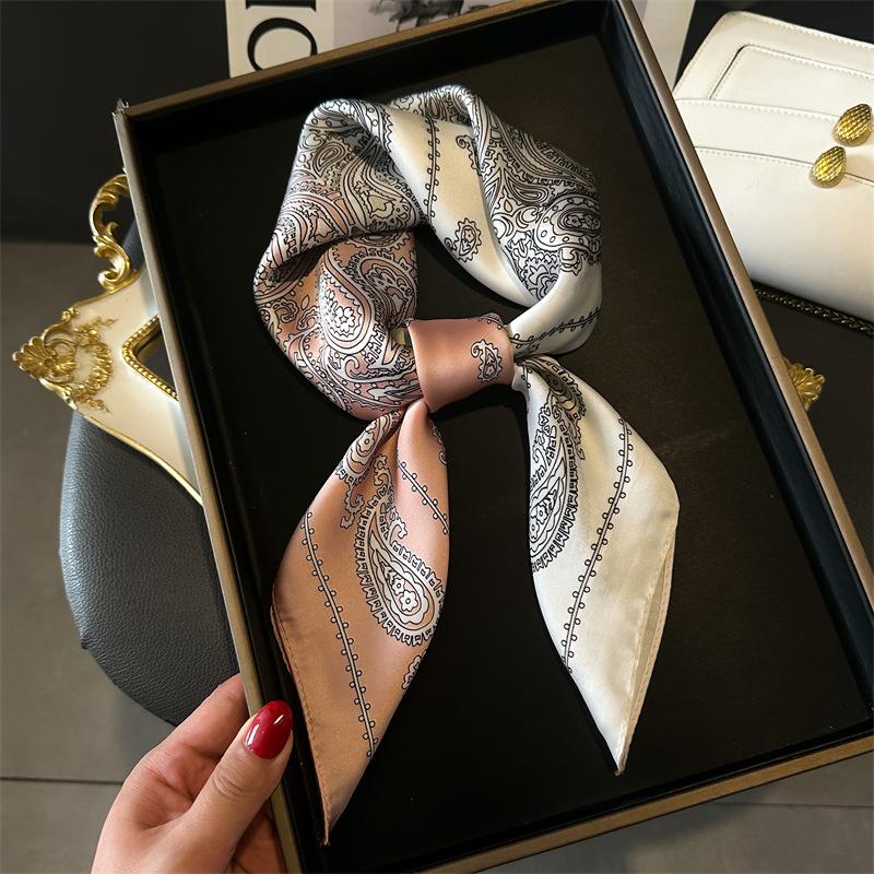 New Paisley Print Small Square Scarf Simulated Silk Thin Neck Scarf Mature Style Sunscreen Headscarf For Women