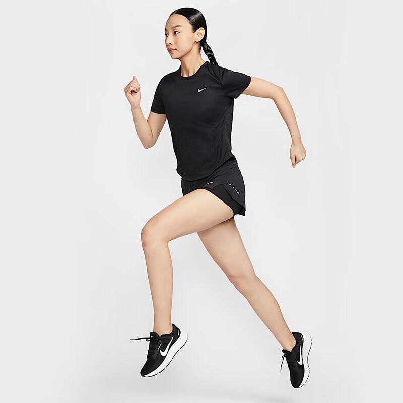 Nike Women's Tempo Dri-FIT Short-Sleeve Training T-Shirt
