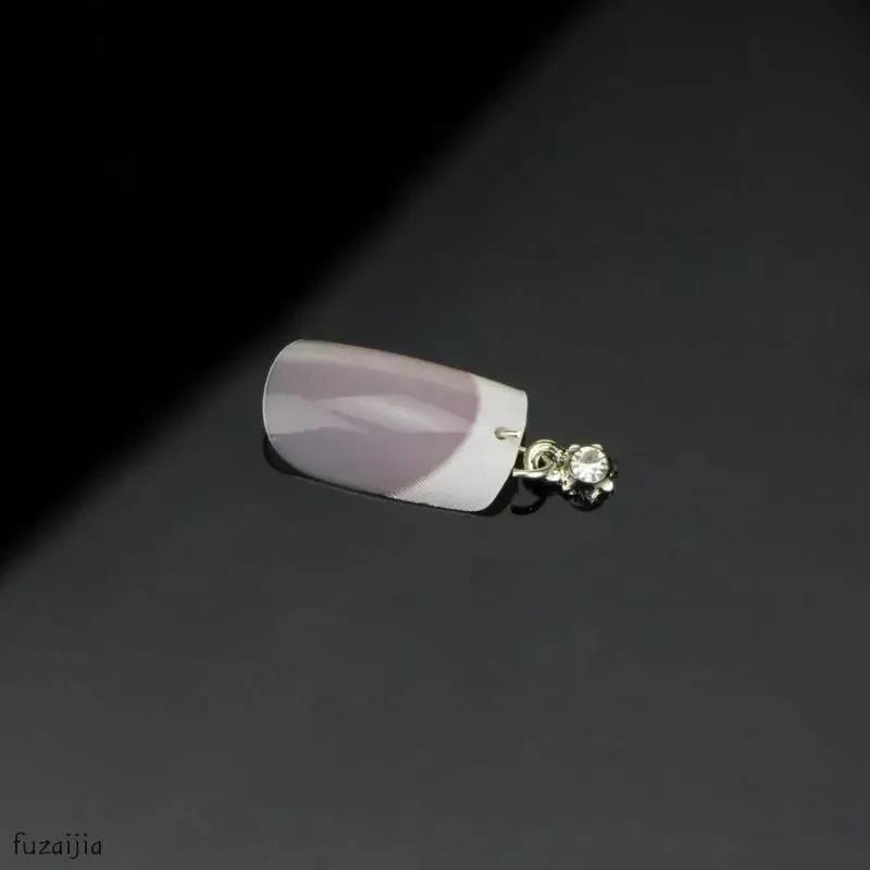 Nagelpiercing-Werkzeuge