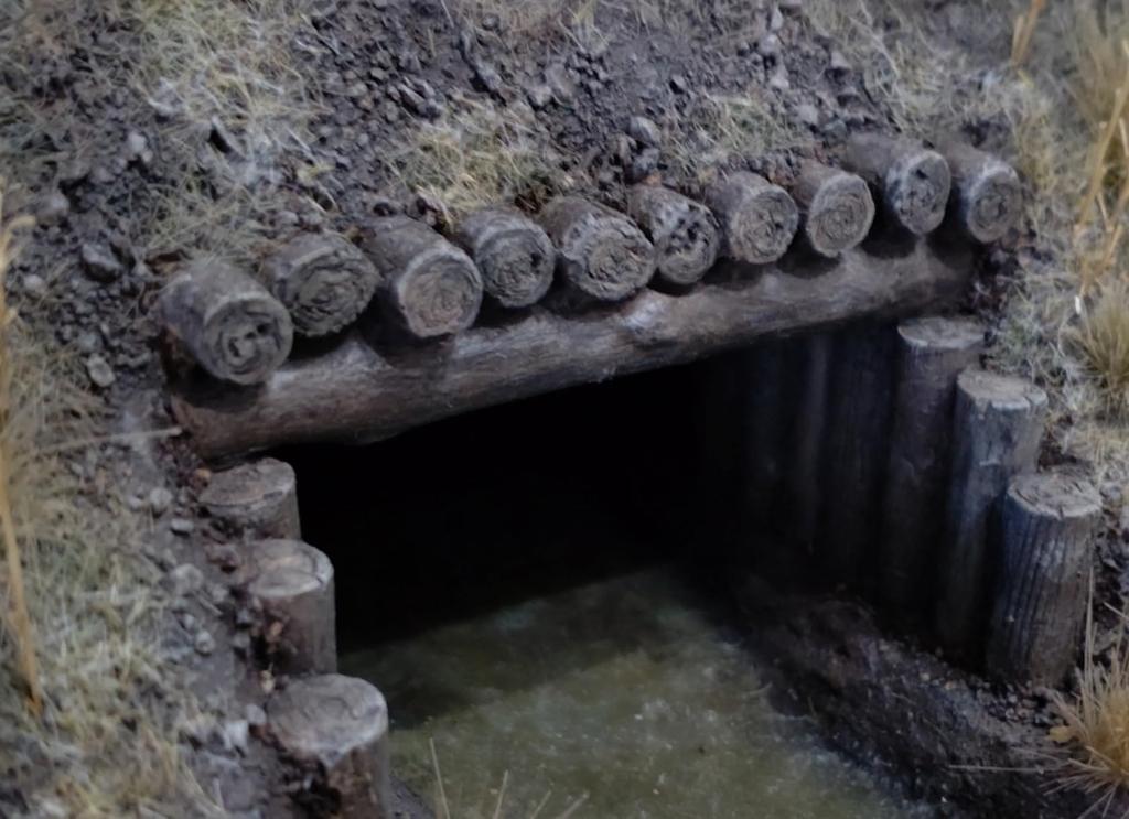 Workshop Shin 1/35 scale wooden drainage tunnel and log bridge, resin scene parts, M-20222