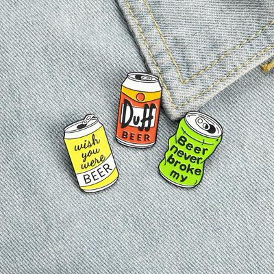 Broche Créative Dessin Animé Lettre Forme Boîte de Boisson Broche Badge Pin Lapel Vêtement