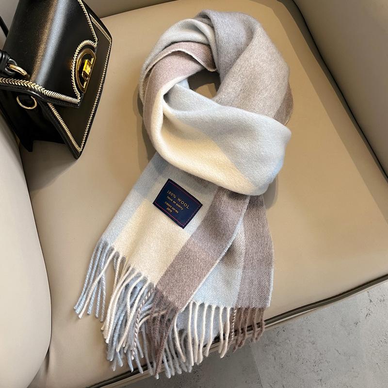 100 pure wool plaid scarf women's winter new girls autumn and winter green high-end feeling with coat scarf