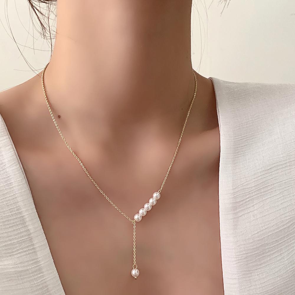Dongdaemun Wort Perlenkette einfache Metall kalter Wind Persönlichkeit Temperament Schlüsselbein Kette kurze URL Accessoires