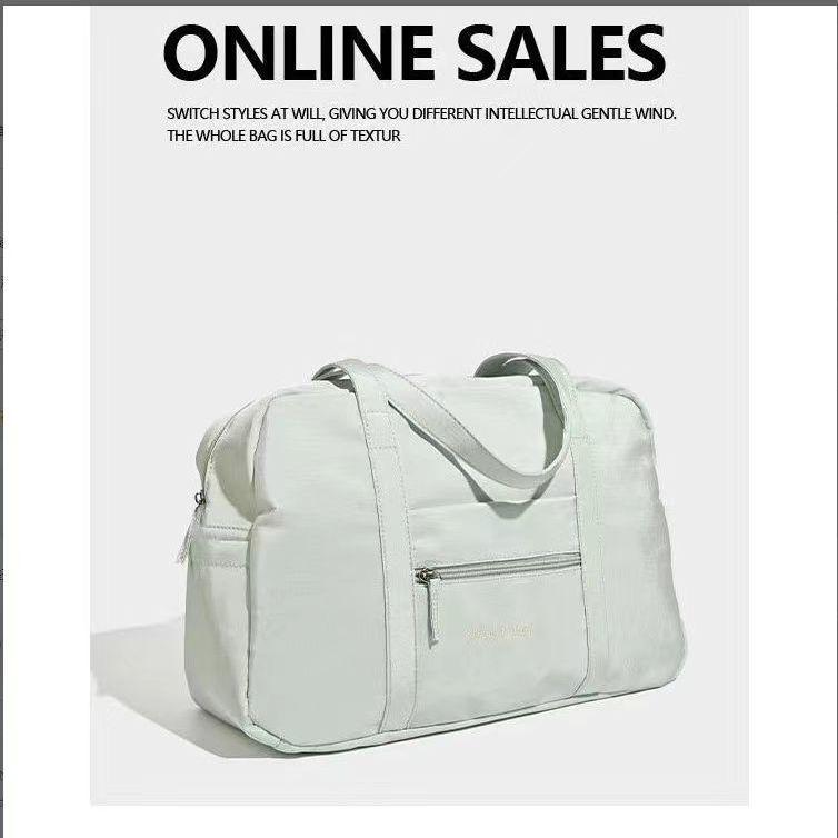 

Nylon Lightweight Korean Style Gym and Travel Shoulder Bag – Large Capacity, One-Piece Design with Zipper, Free Shipping кремовый/мятный