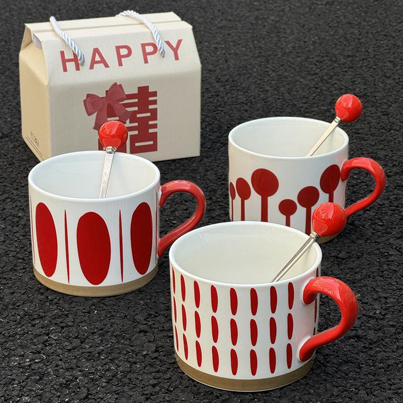 Festive Cups Niche Retro Ceramic Mugs Wedding Gifts for Girls Practical Souvenirs Gift Boxes