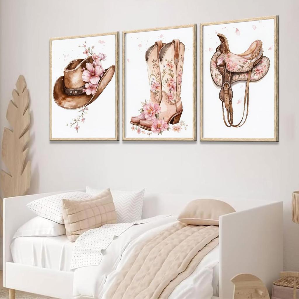 Tertiosh 3Pcs Western Cowgirl Wall Art Retro Western Flower Boots Hats Wall Decoration Pictures Girls Room Paintings Artwork Preppy Prints for Living