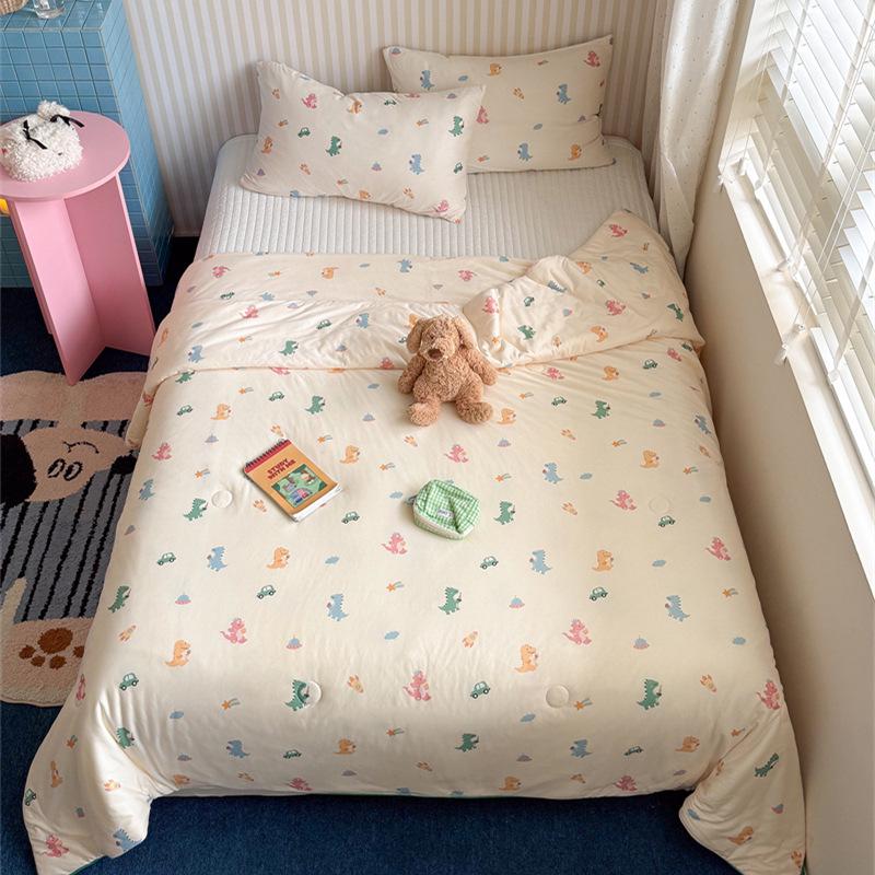A-Class Milk Cotton Soy Fiber Summer Cool Quilt: Machine Washable for Dorms & Kids, Perfect for AC Use