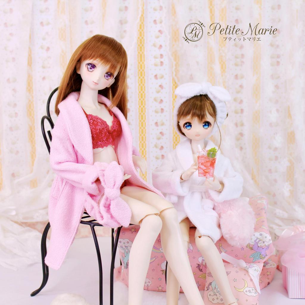 [Petite Marie] 13 MDD Compatible Bathrobe, Slippers, Hair Band 3-piece Set Pink Nightgown Loungewear After Bath Gown Pajamas 40cm Doll BJD Doll