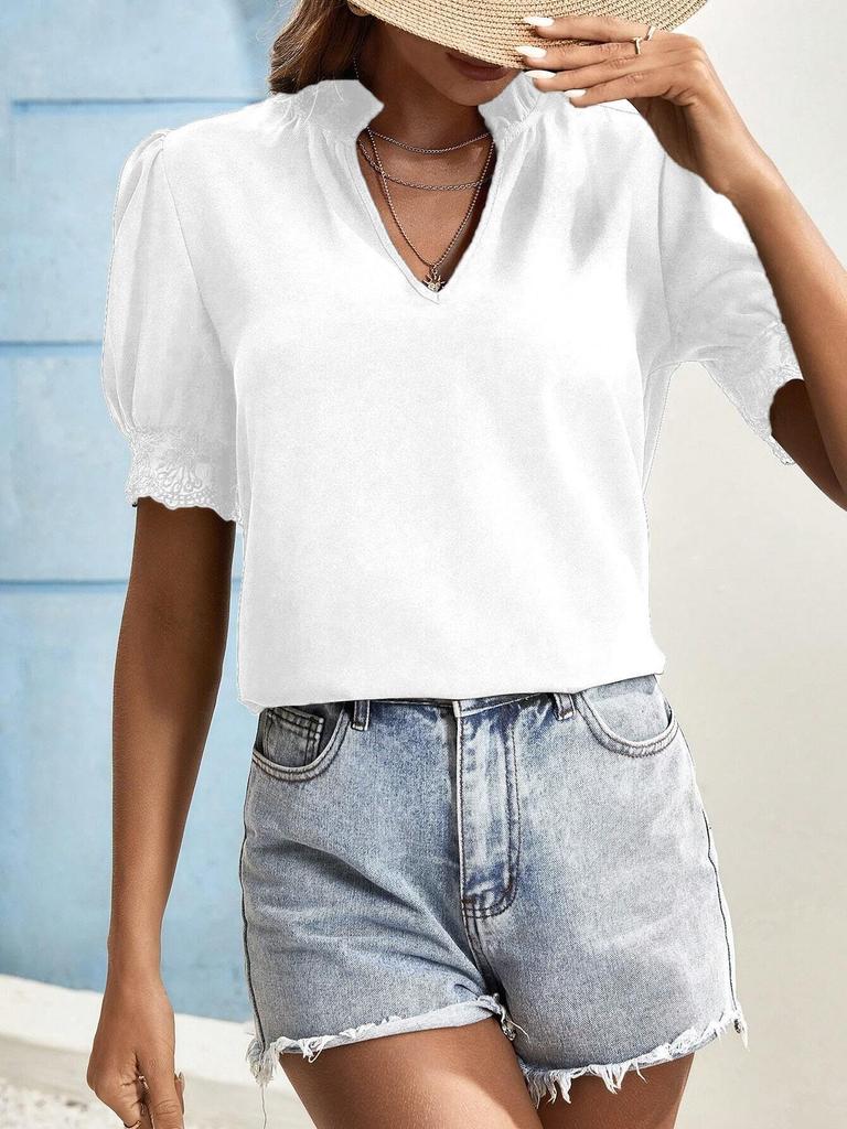 Women's Short-sleeved Tops Summer New Fashion T-shirt Versatile V-neck Shirt Lantern Sleeve Splicing Lace Blouse