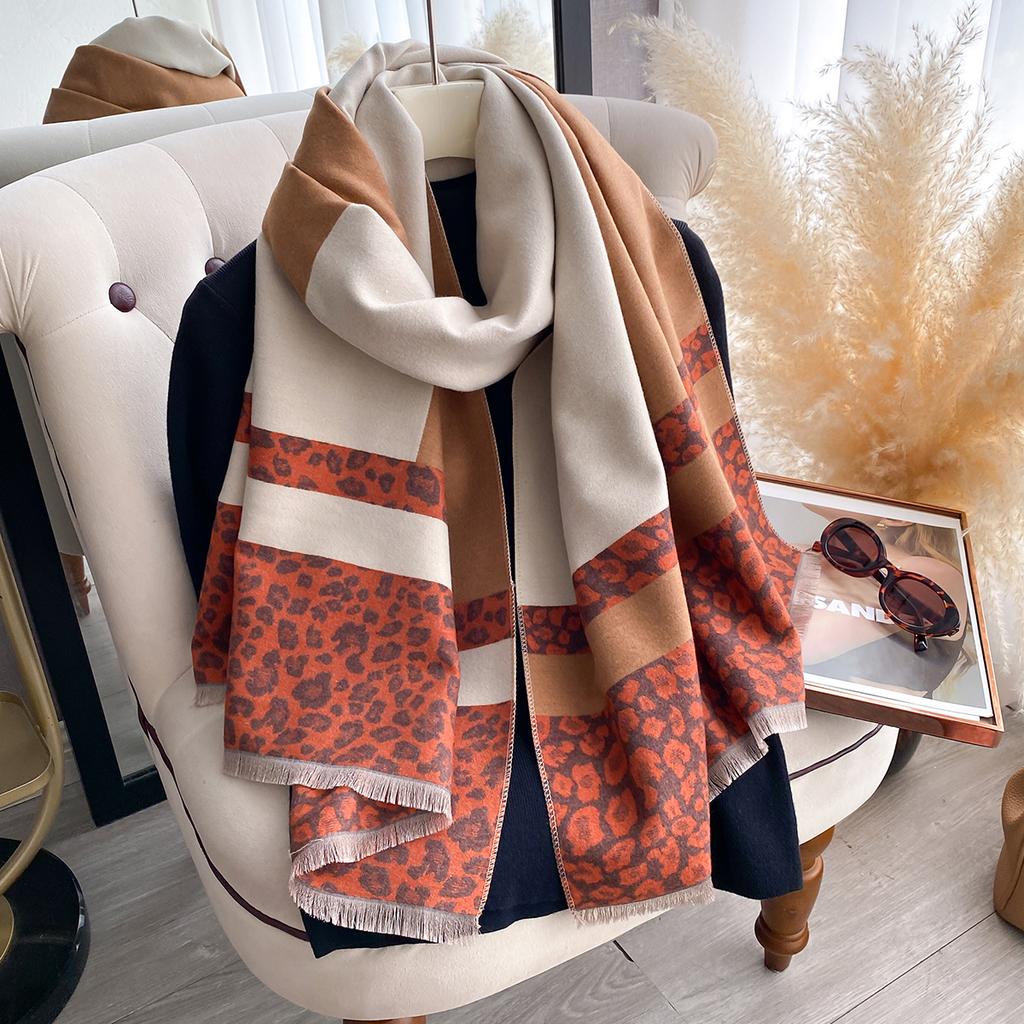 Design Winter Cashmere Scarf Women Elegant Warm Pashmina Blanket Poncho Scarves Female Leopard Print Shawl Bufanda