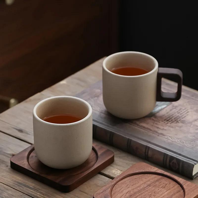 Hliněný hrubý keramický šálek na kávu v čínském stylu pro domácnost malý a vynikající latte matný keramický pohár na vodu niche retro design