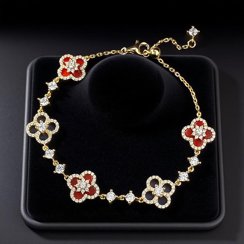 Hui Zhi Yi S925 Silver Four-Leaf Clover Red Agate Adjustable Bracelet for Women
