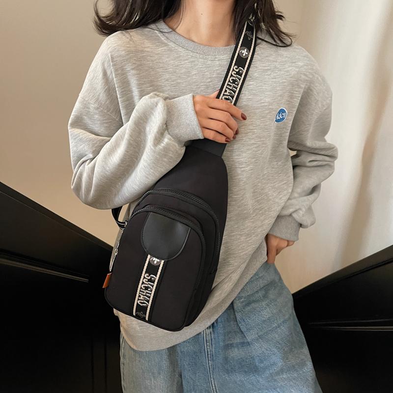 Women's Chest Bag Solid Color Shoulder Crossbody Bag