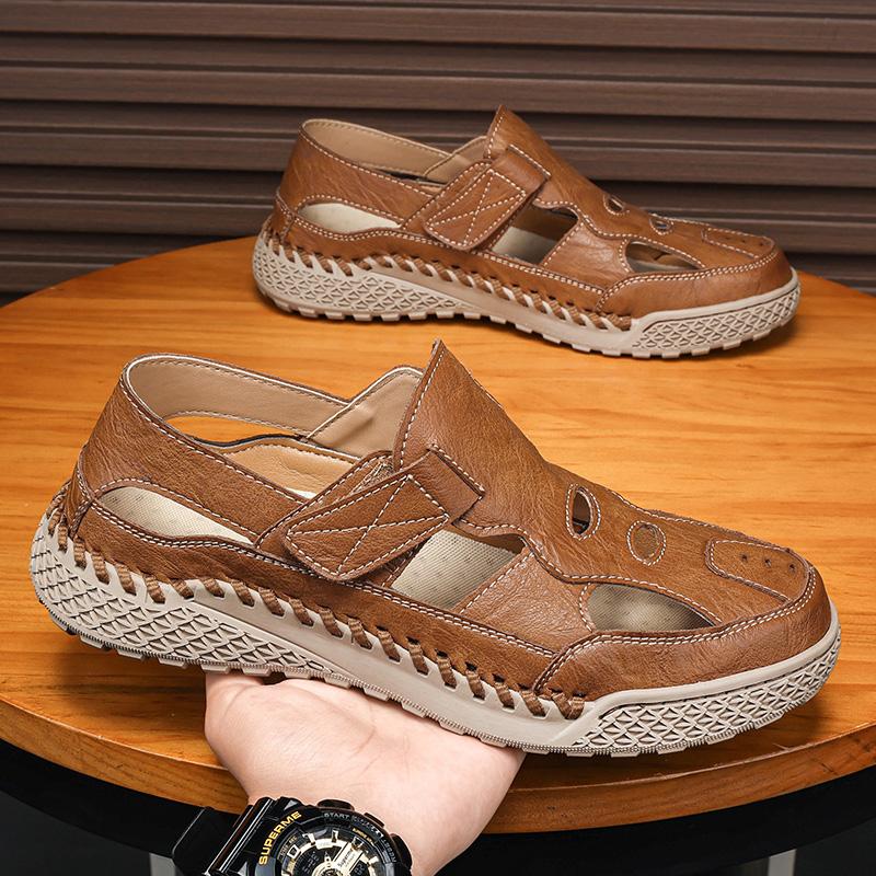 Casual Leather Men Sandals Closed Toe Beach Shoes Stylish Style Roman Shoes Lightweight Outdoor Summer Shoes Classic Man Sandaly