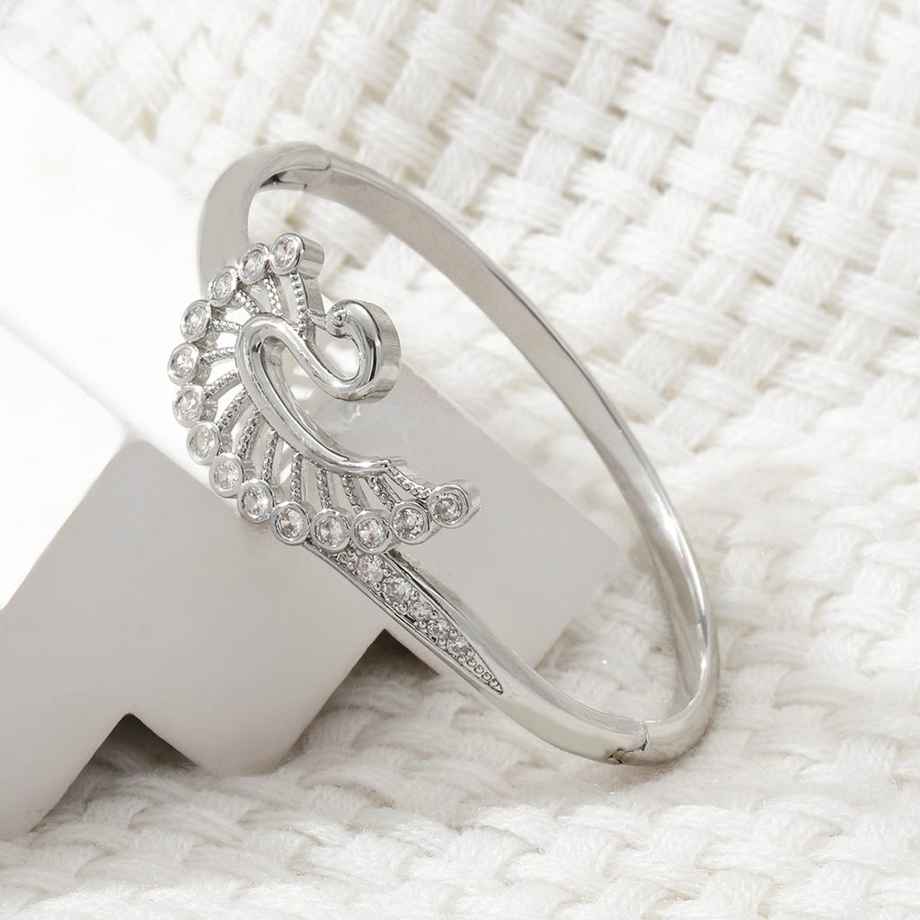 European and American Zircon Swan Bracelet, Fashionable Banquet Bracelet, Retro Palace Style Ladies Bracelet