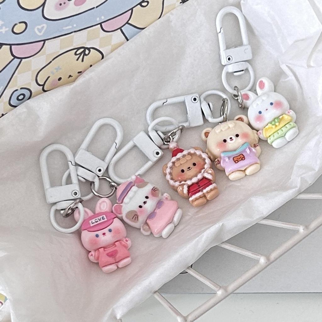 Cute Cartoon An imal Keychain Resin Charm Creative Friendship Keyring Perfect Gift For Friend And Couples