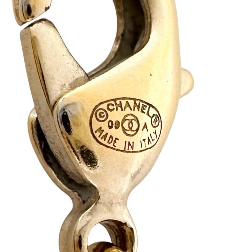 CHANEL COCO Mark rhinestone 09A Necklace gold Women used