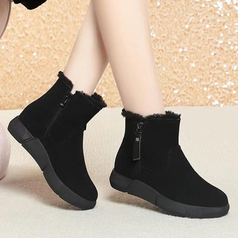 New Winter Women's Leather High Top Flat Sole Wool Boots Soft Sole Non Slip Plush Warm Round Toe Snow Boots Zipper Cotton Boots