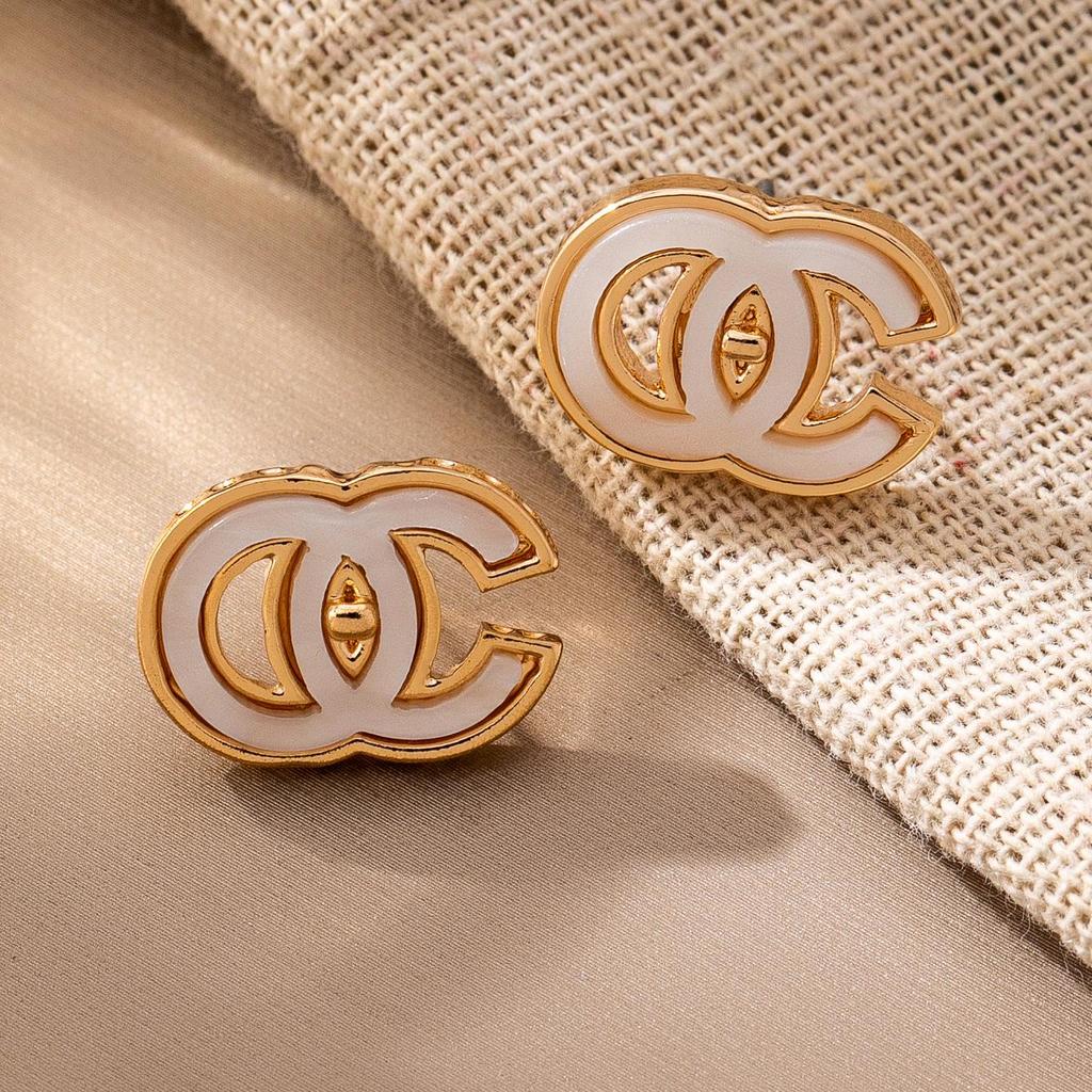 Daisy Jewelry: Imitation Pearl & Rhinestone CC Pendant Earrings for Women's Daily Wear