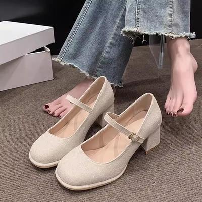 Sapatos de salto alto Mary Jane quadrados versáteis e confortáveis, novos para a primavera e verão de 2025, sapatos de salto grosso de alta qualidade para saia