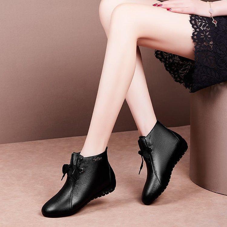 Thick-soled Soft Leather Cotton Boots Women's Versatile New Winter Non-slip Martin Boots Warm and Velvet Flat-bottomed Short Single Boots