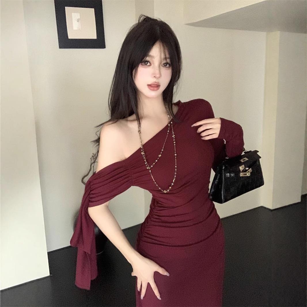 

Літо 2025 Асиметричний виріз Довгий рукав Приталений Клубне Сексуальне Бодікон Плаття з драпіруванням на стегнах S чорний