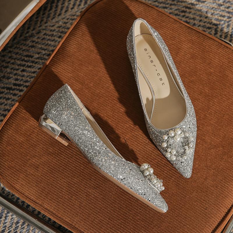 

213-5 остроносые туфли на толстом каблуке для женщин 2025 новые хрустальные свадебные туфли неглубокие туфли для подружек невесты на низком каблуке одинарные туфли 40