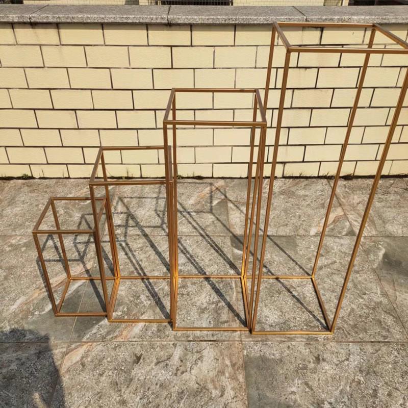 Wedding Iron Art Aisle Markers: Square Frame Flower Column Ornaments